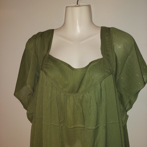 Torrid Crinkle Chiffon Flutter Sleeve Top 3X - Picture 4 of 10